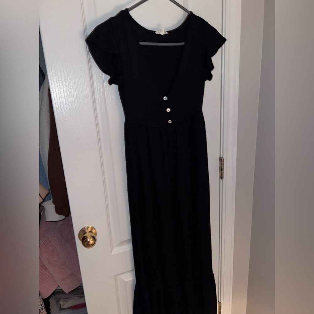 Black maxi dress